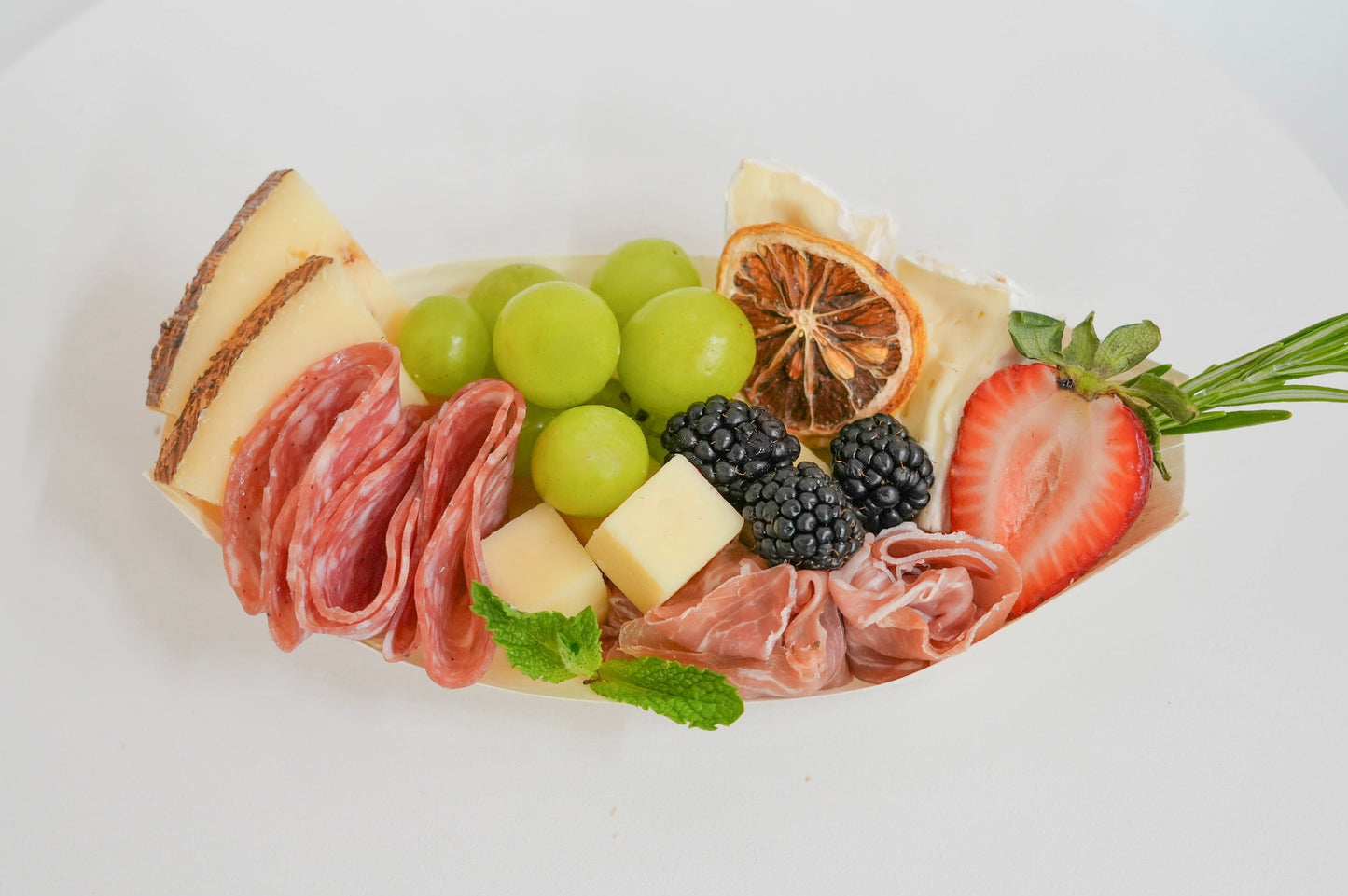Classic MIASO Charcuterie Boat - pack of 10